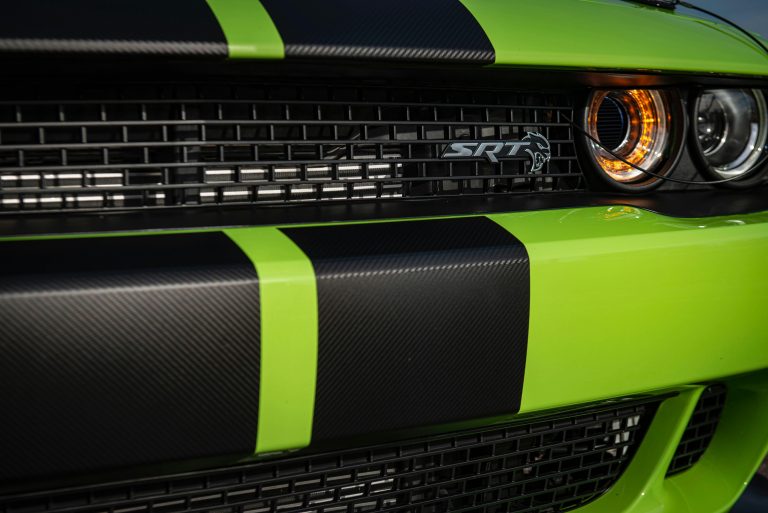 El alcohol daña la pintura del coche​